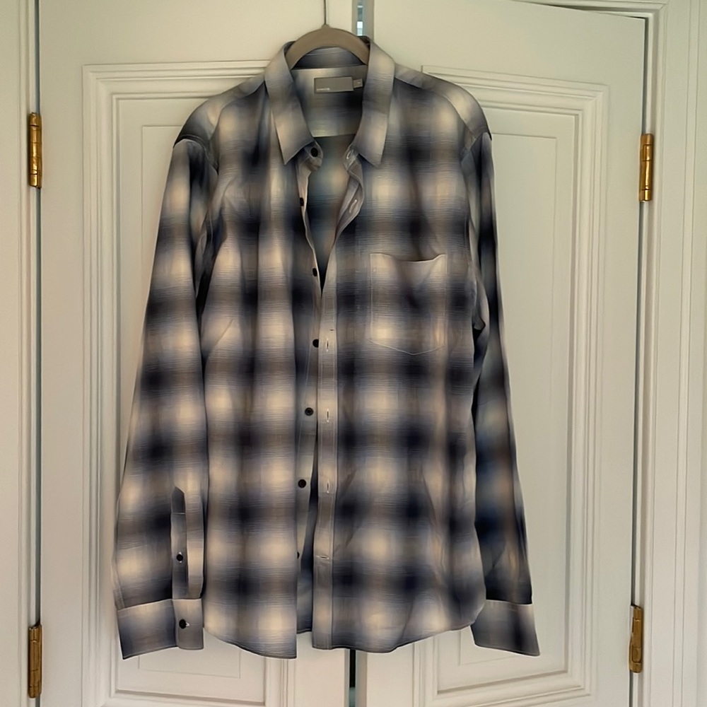 New with tags- Vince men’s button up shirt